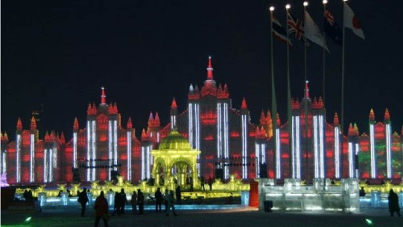 8-Hour Harbin Ice Festival Tour with Songhua River Swimming Show
