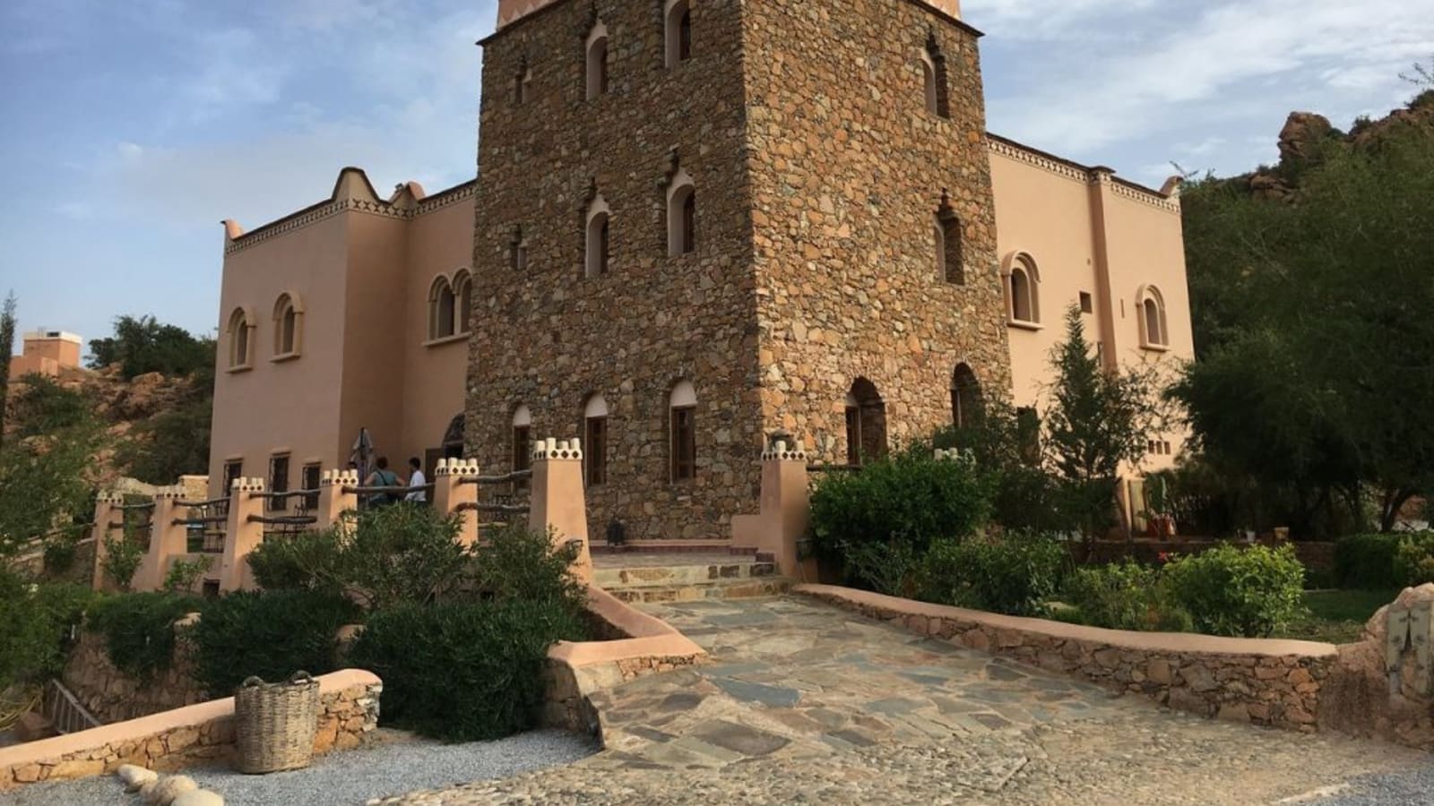 4-Day Desert Tour from Agadir with Chegaga and Merzouga Camps
