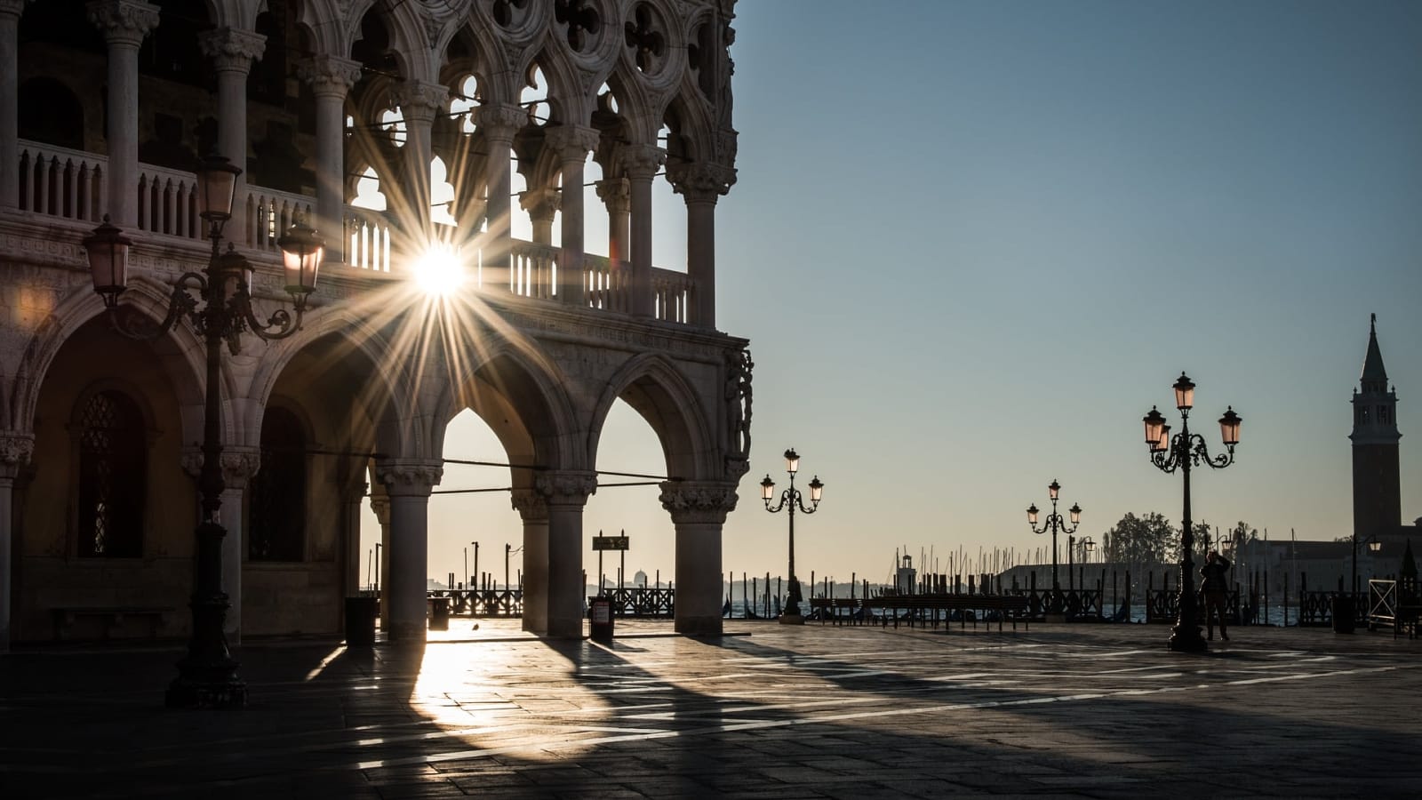2-Hour Private Walking Tour of Venice's Jewish Ghetto and Cannaregio