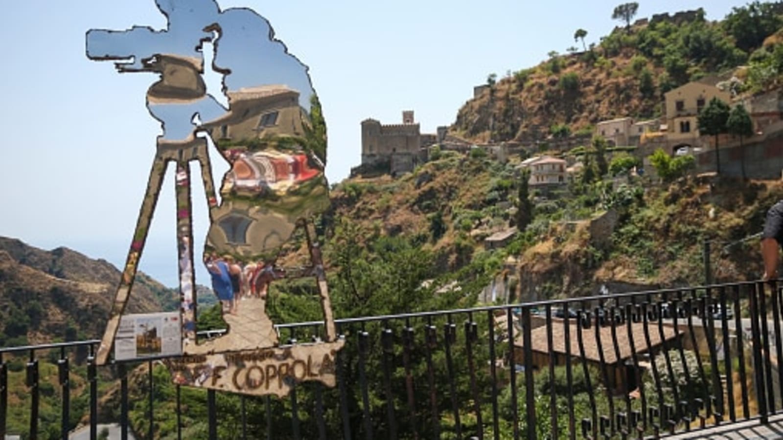 Full-Day Godfather Tour in Sicily with Savoca and Forza D'Agró
