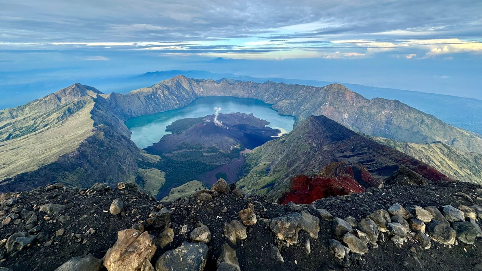 2-Day Mount Rinjani Trek via Sembalun with Summit Sunrise