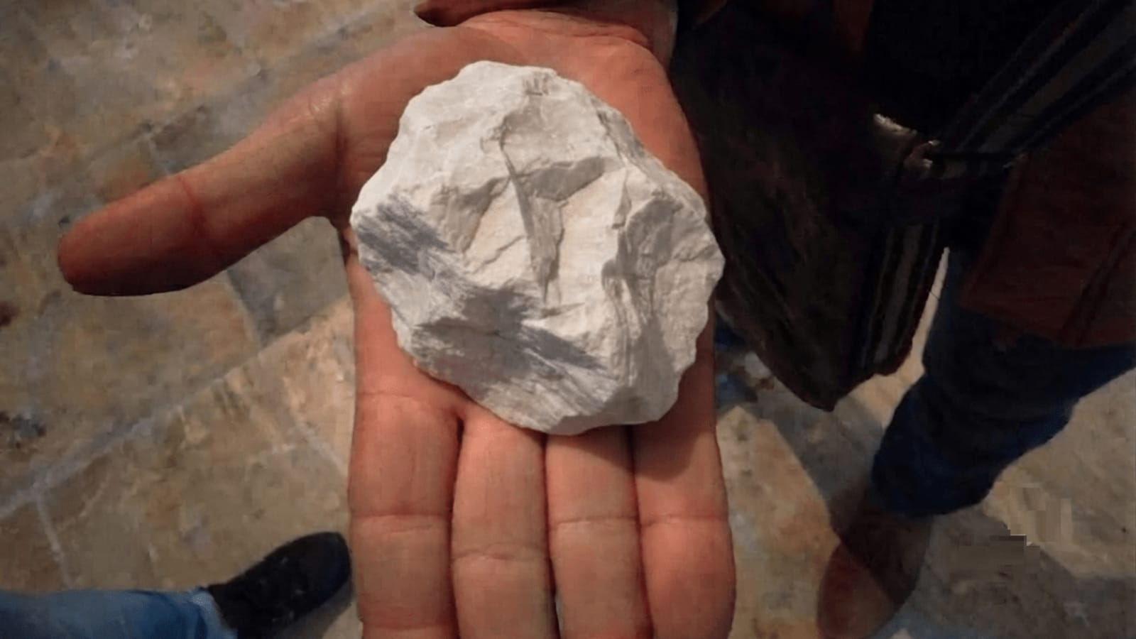 4-Hour 4x4 Nature Tour in Serras de Aire with Dinosaur Footprints