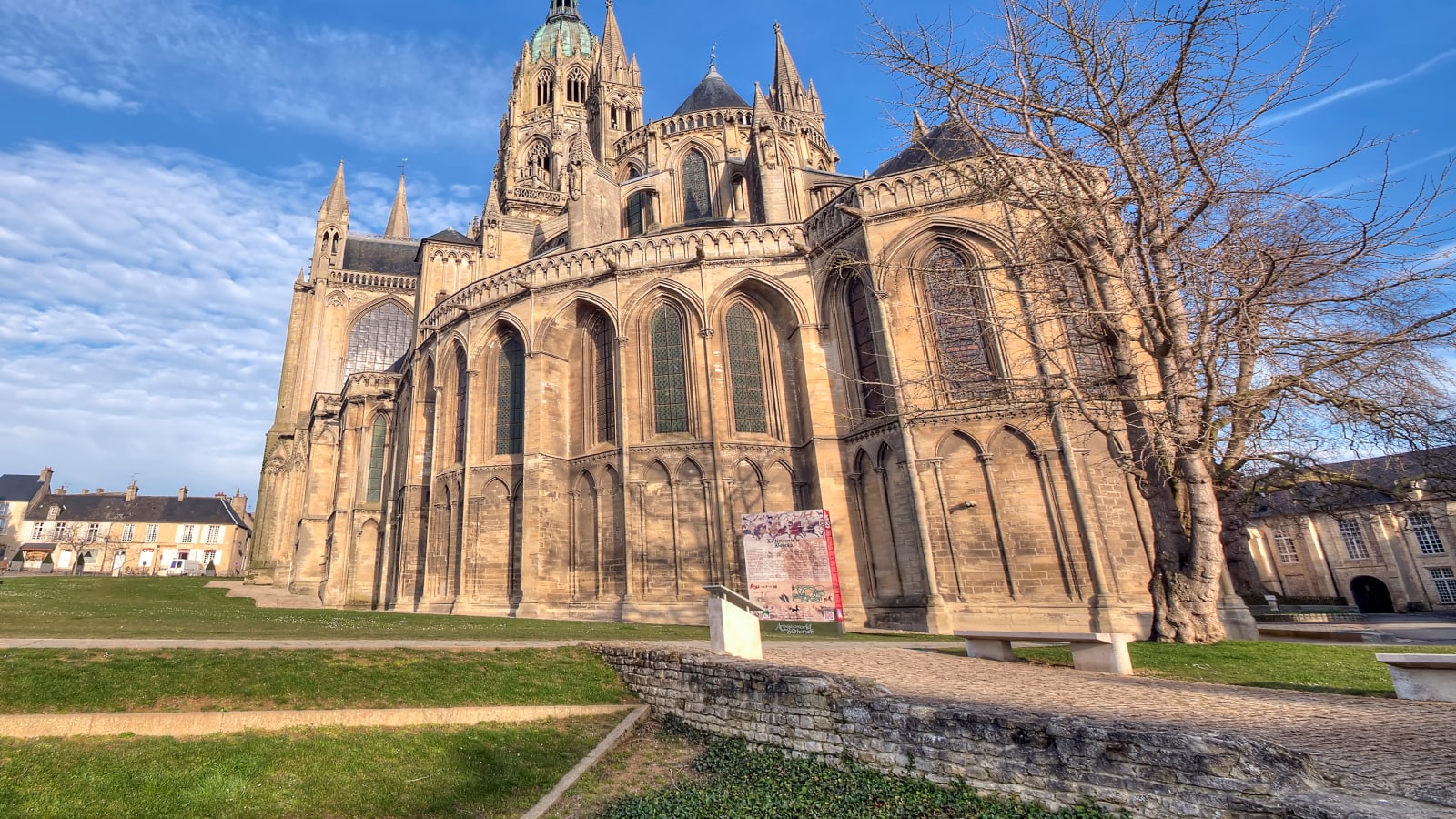 2-Hour Private Heritage Walking Tour in Bayeux with Cathedral Views
