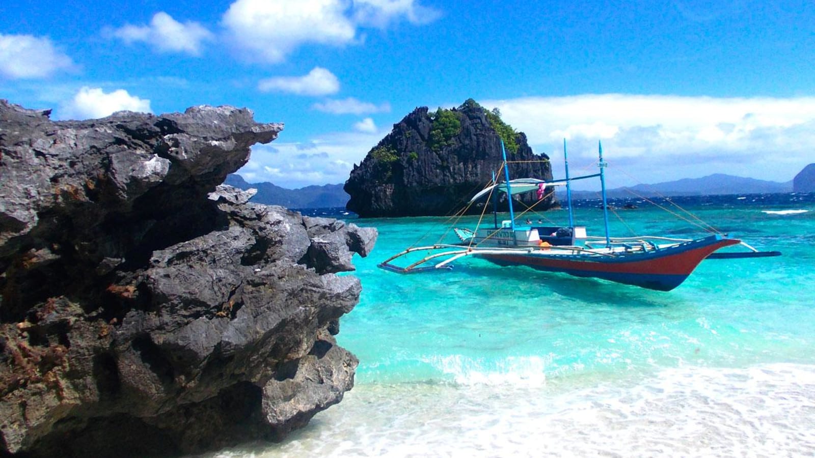 1-Day El Nido Island Hopping Tour from Puerto Princesa