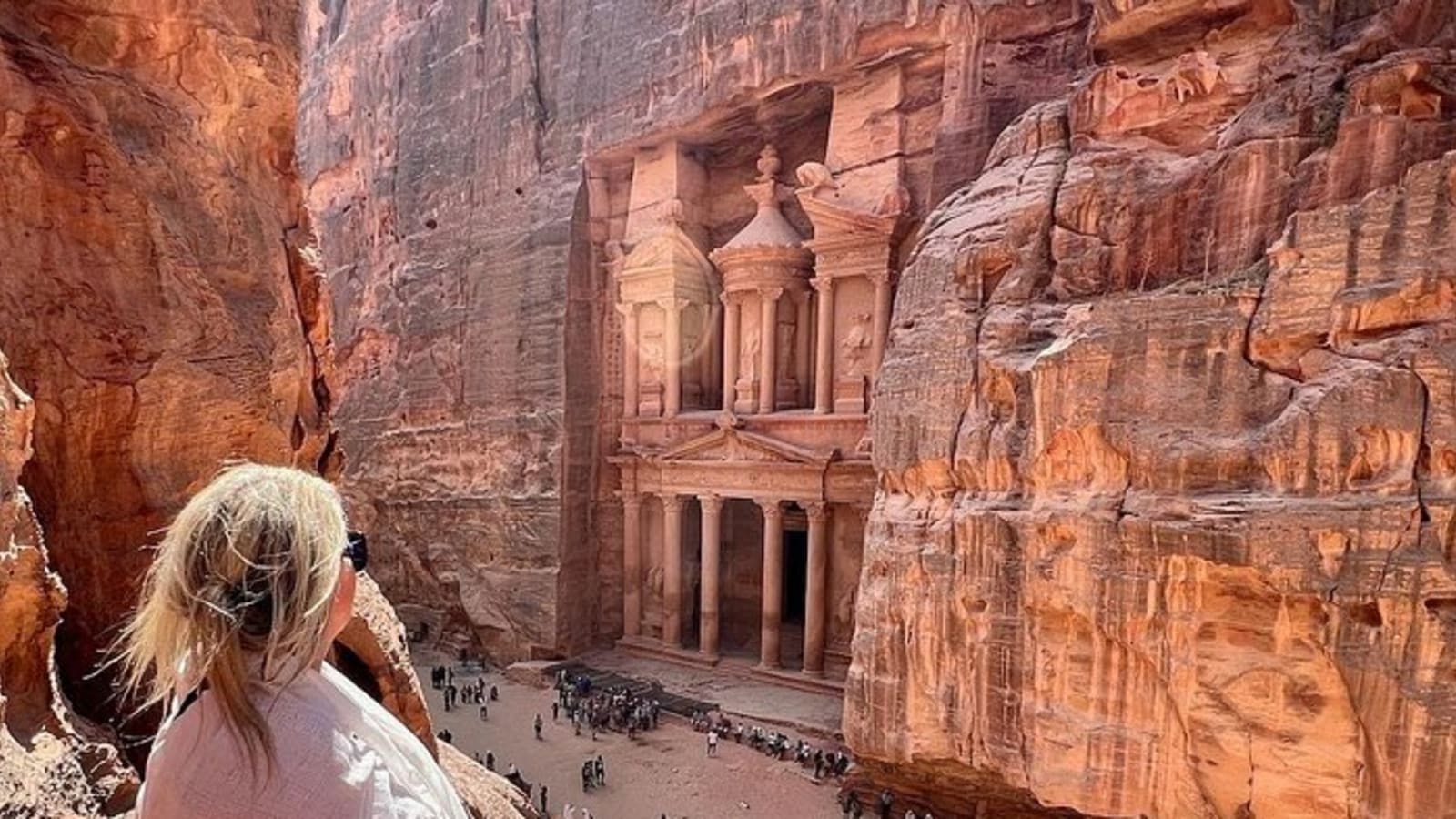 1-Day Petra Boat Tour from Sharm El Sheikh with Aqaba Ferry Crossing