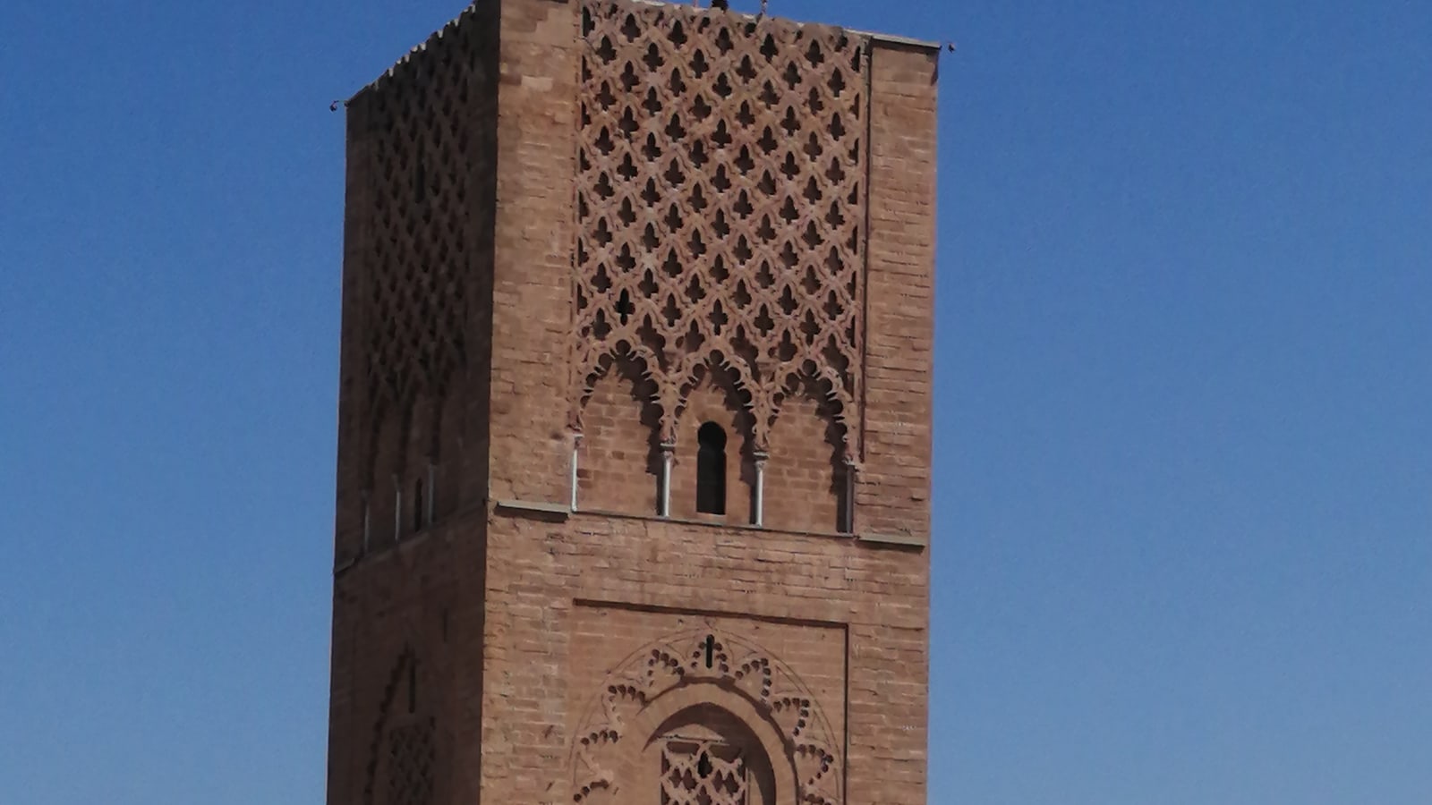 8-Day Morocco Imperial Cities Tour with Fez, Marrakech and Volubilis
