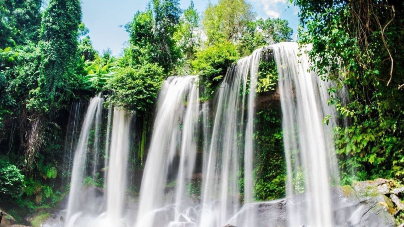 2-Day Angkor Temples Tour from Siem Reap with Phnom Kulen Sunrise