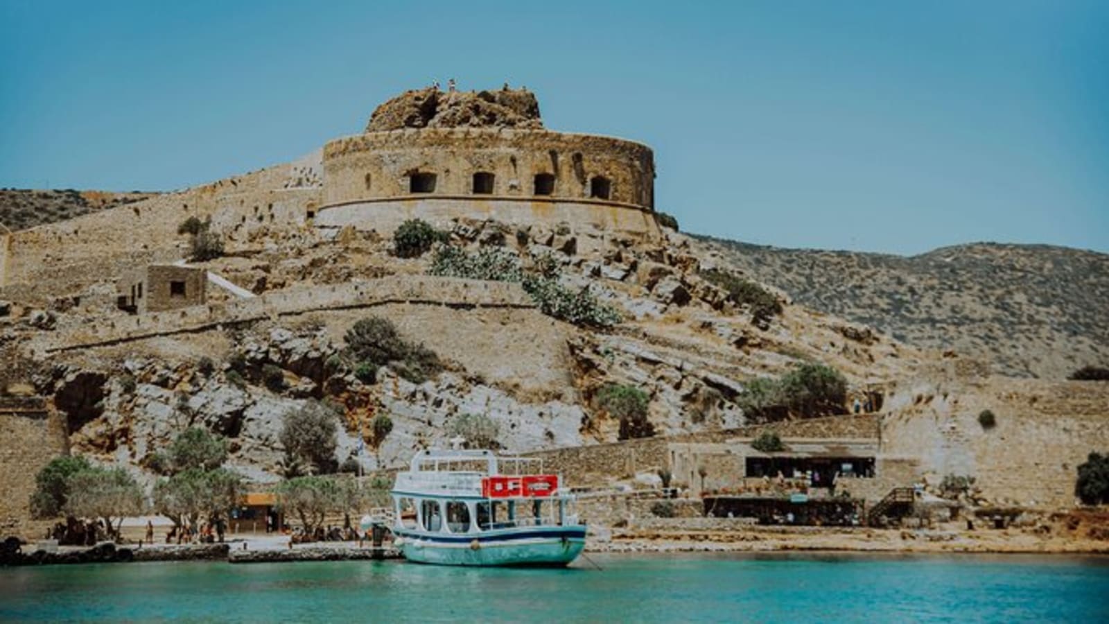 7-Hour Spinalonga and Lasithi Plateau Tour with Zeus Cave
