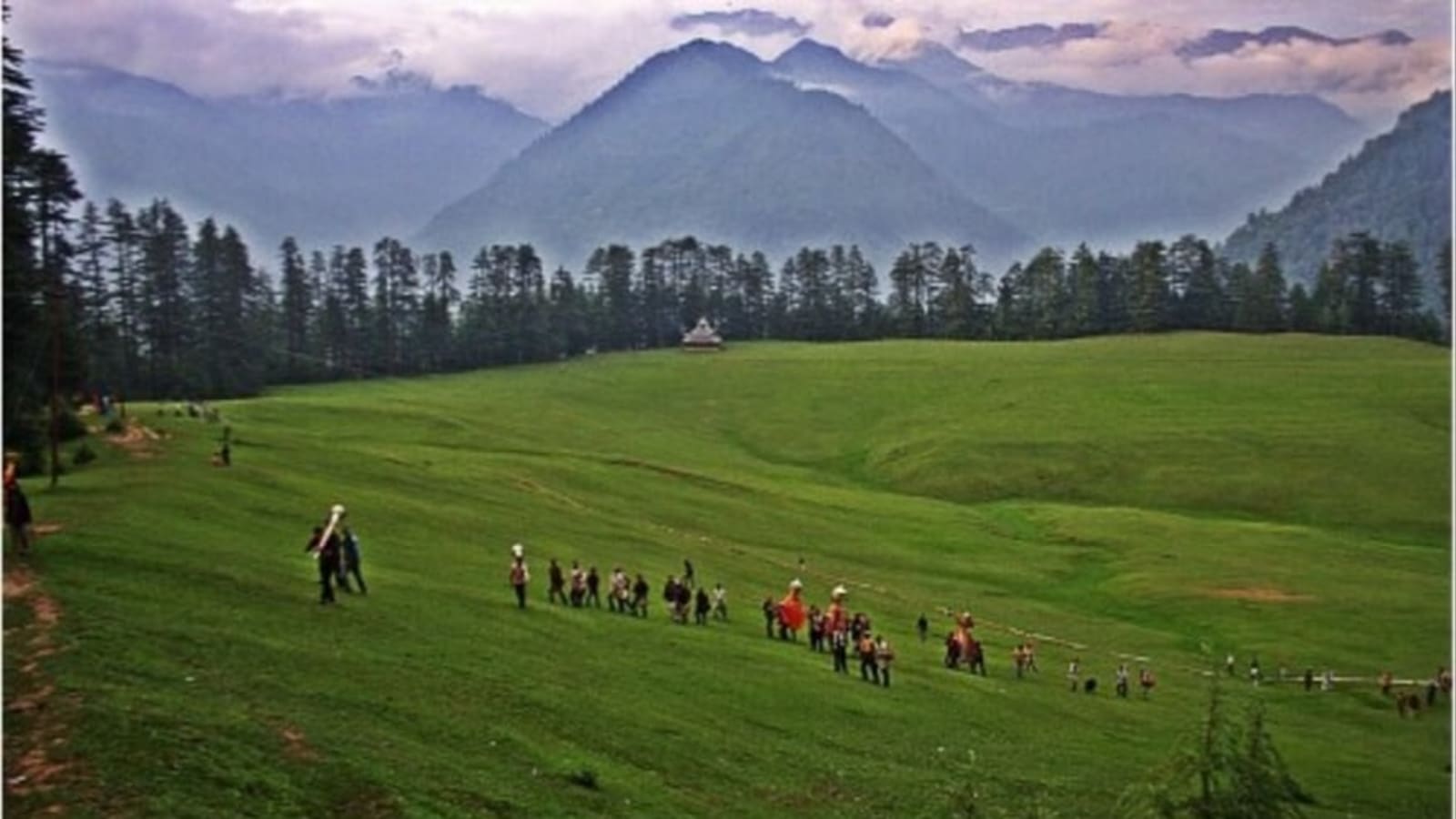 6-Day Shangarh Trekking Tour in GHNP with Western Tragopan Trails