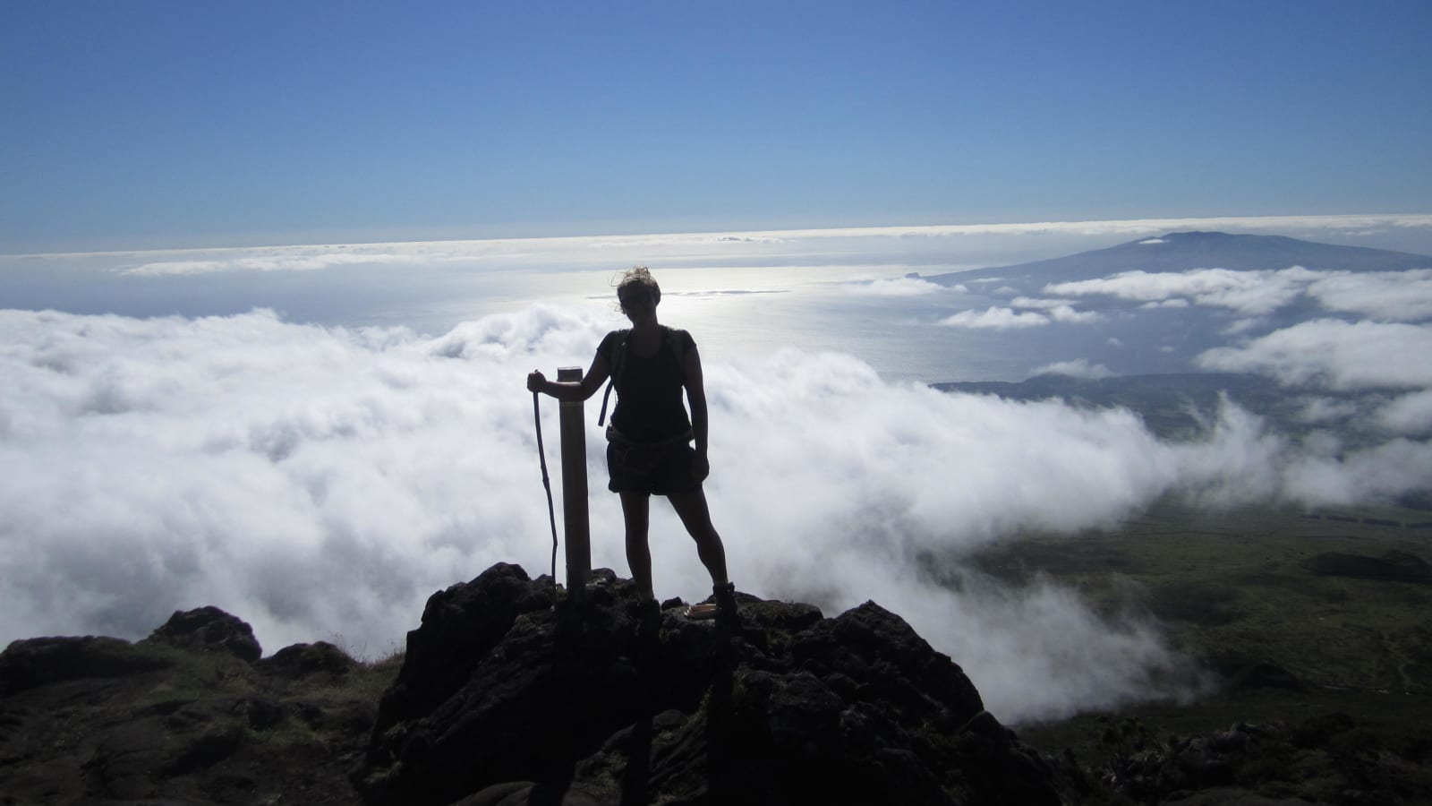 1-Day Pico Mountain Trek from Madalena with Summit Sunset Views