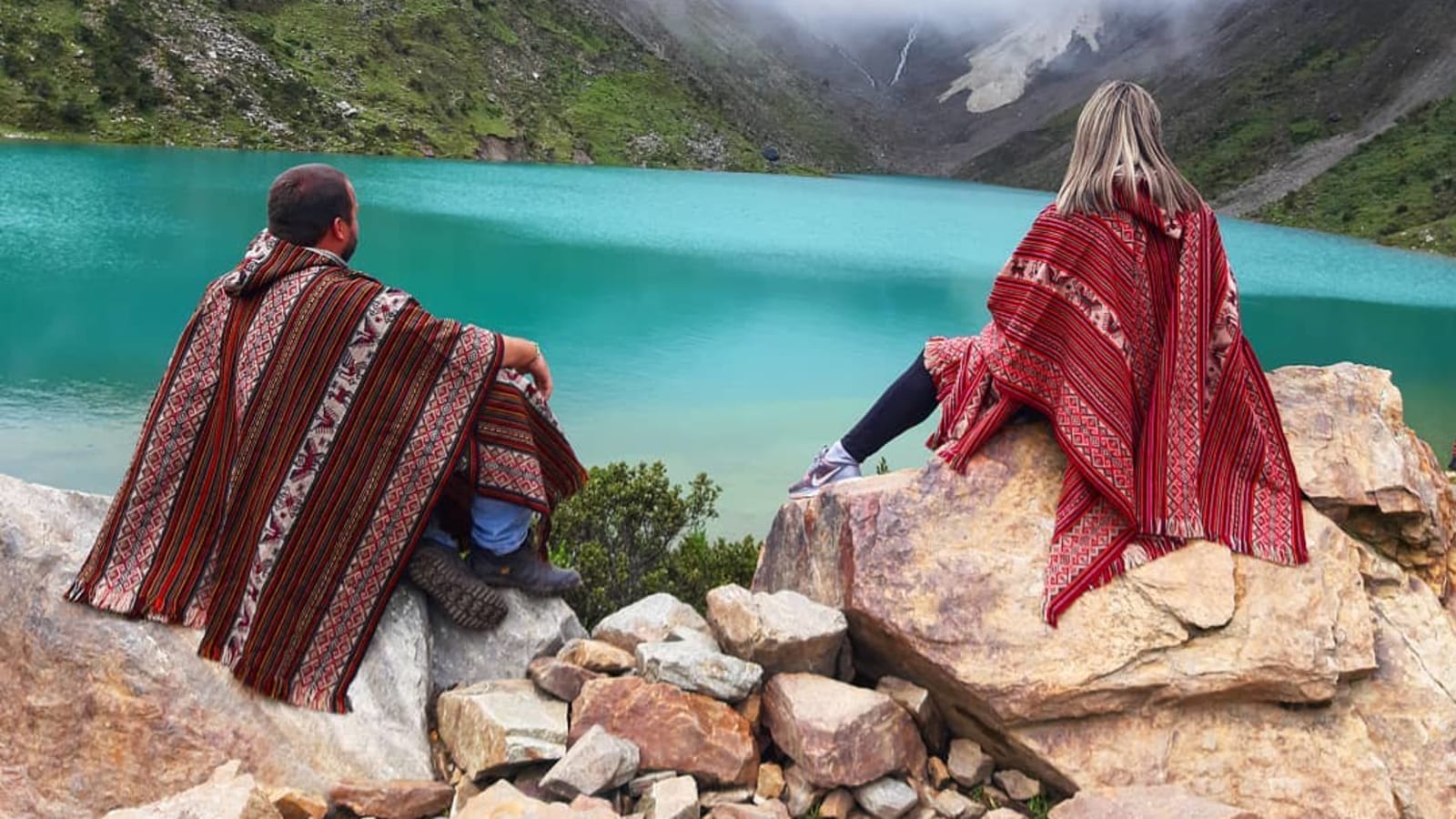 Excursión de 1 día a la Laguna Humantay desde Cusco con comidas