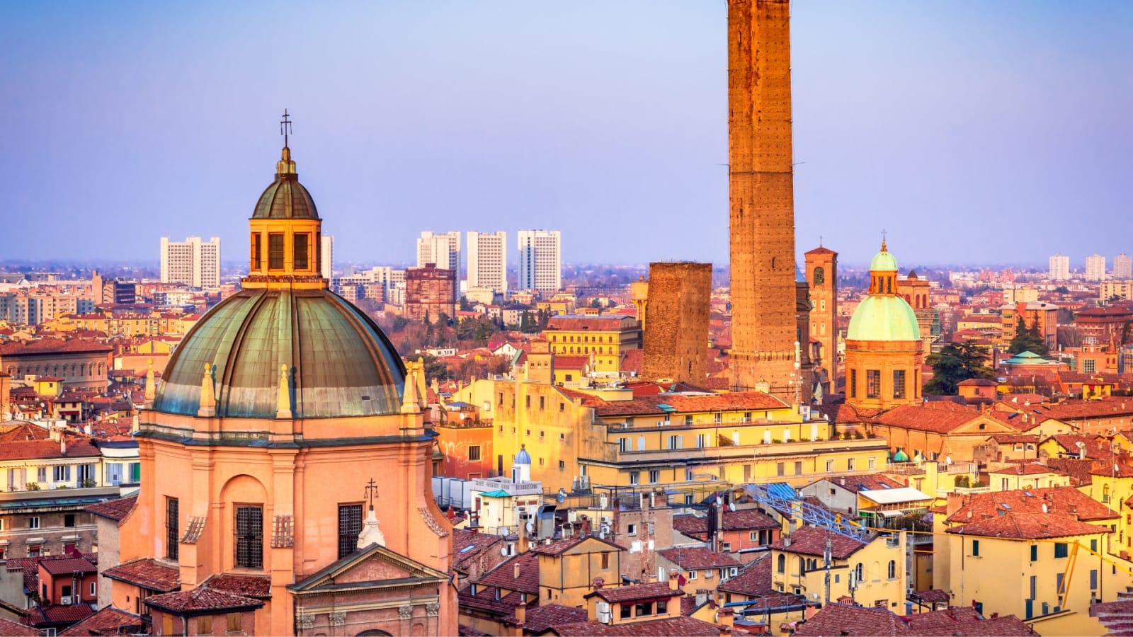 2-Hour Bologna Private Walking Tour with a Local