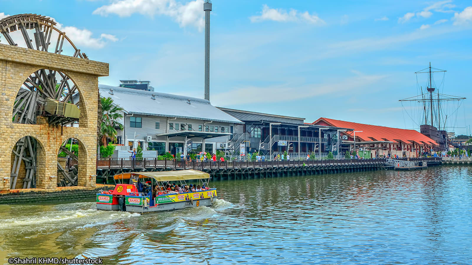 8-Hour Malacca Sightseeing Tour with Sacred Sites and Heritage Streets