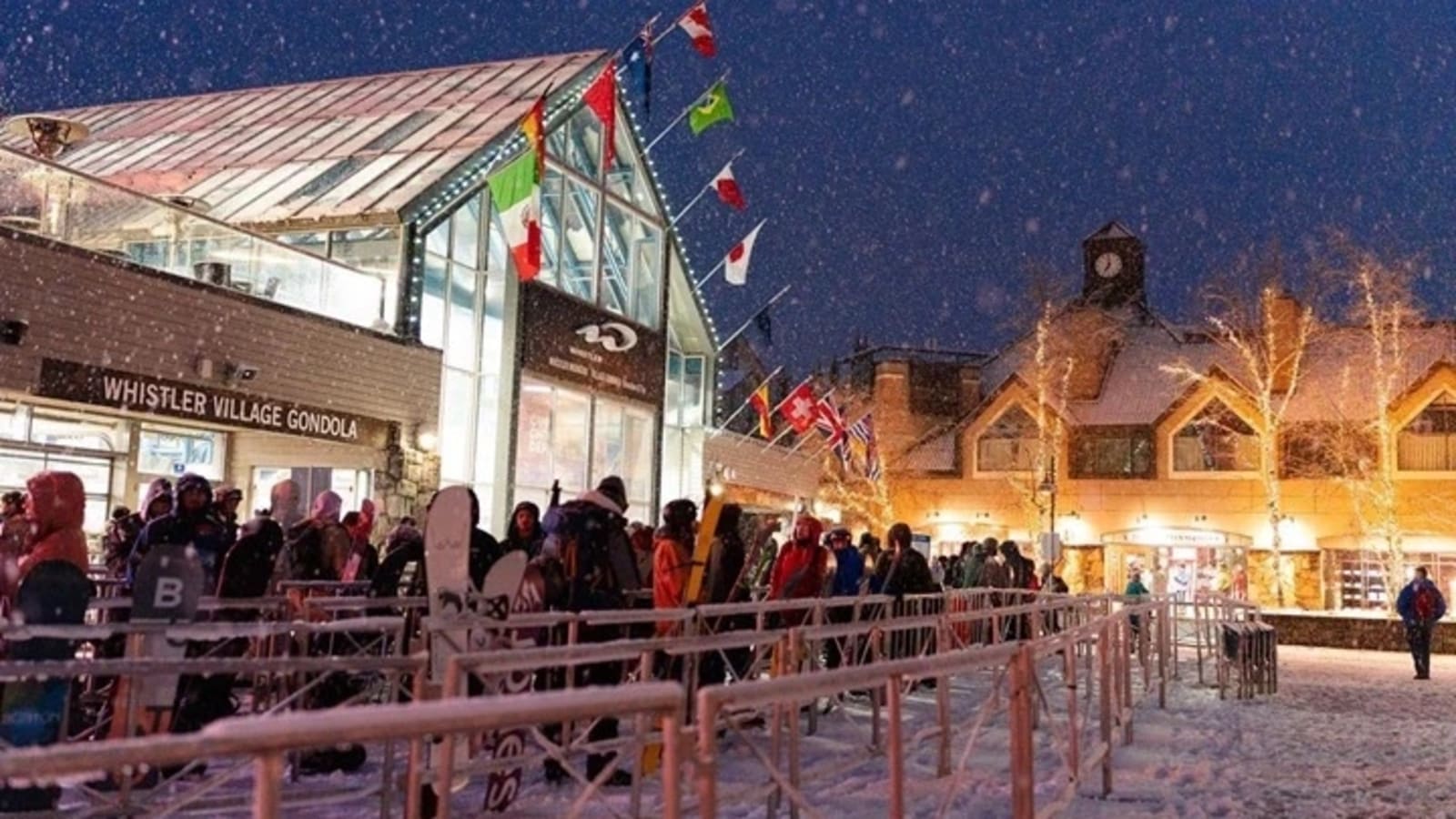 4-Day Whistler, Salmon Arm and Kelowna Tour from Vancouver