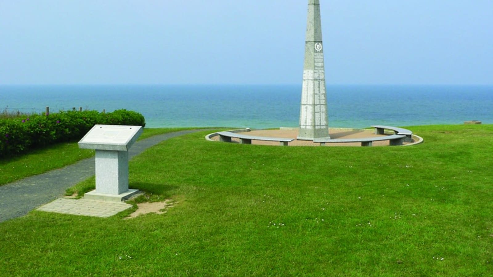 3-Hour Omaha Beach Walking Tour of Easy Red and Fox Green