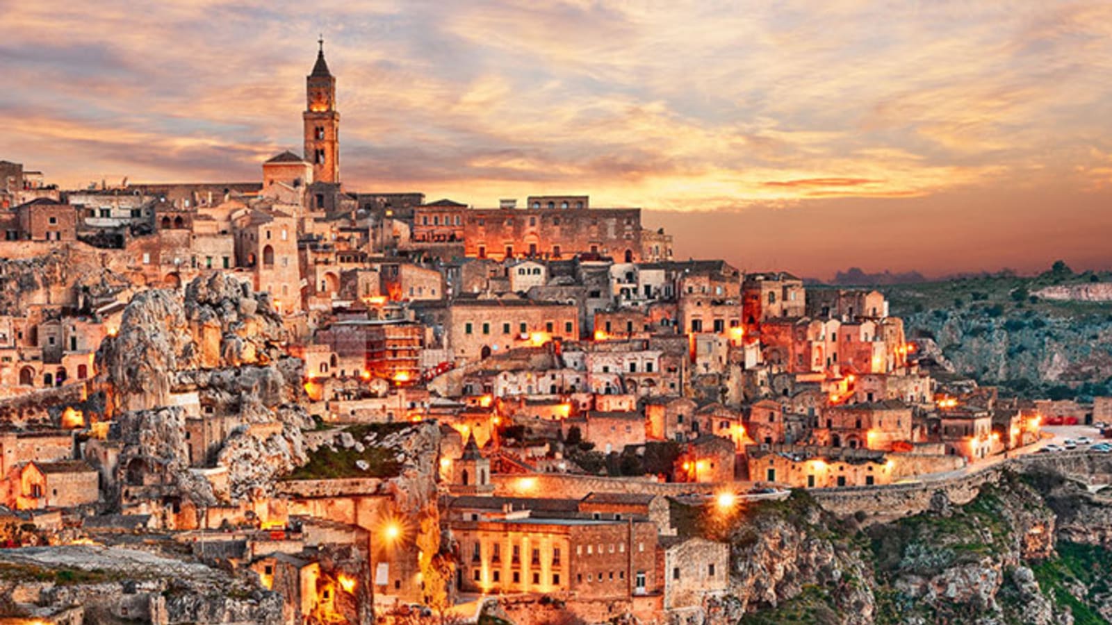 8-Hour Bari and Matera Tour with Alta Murgia National Park