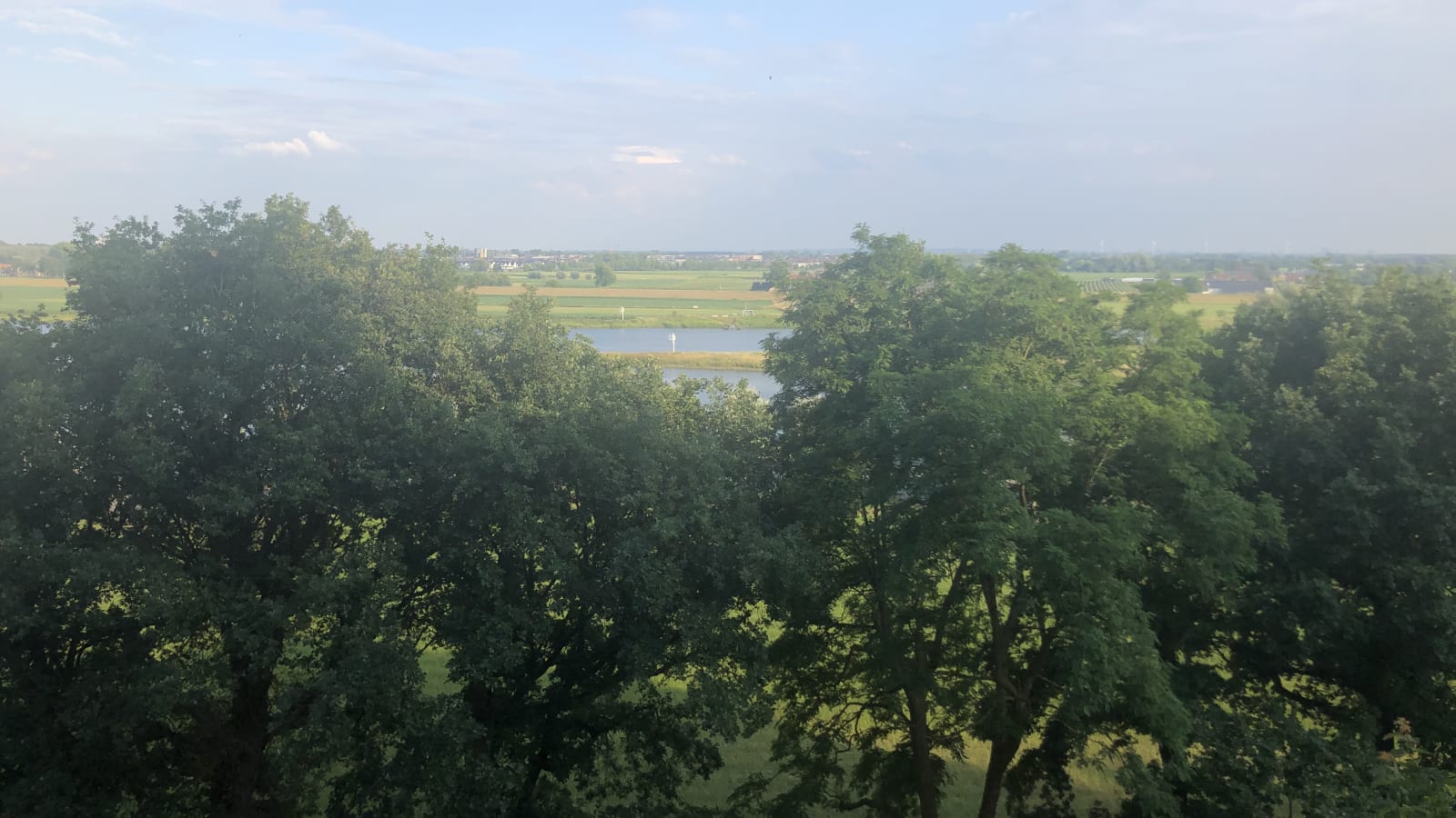 Full-Day Arnhem Battlefield Tour from Amsterdam with John Frost Bridge