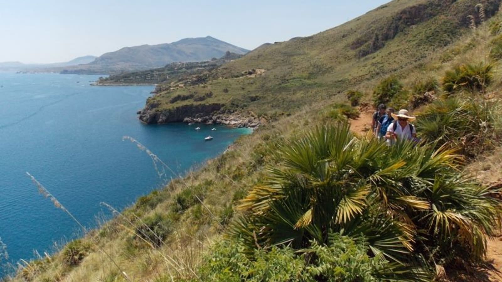 8-Hour Zingaro Nature Reserve Hike from Palermo with Cala dell'Uzzo