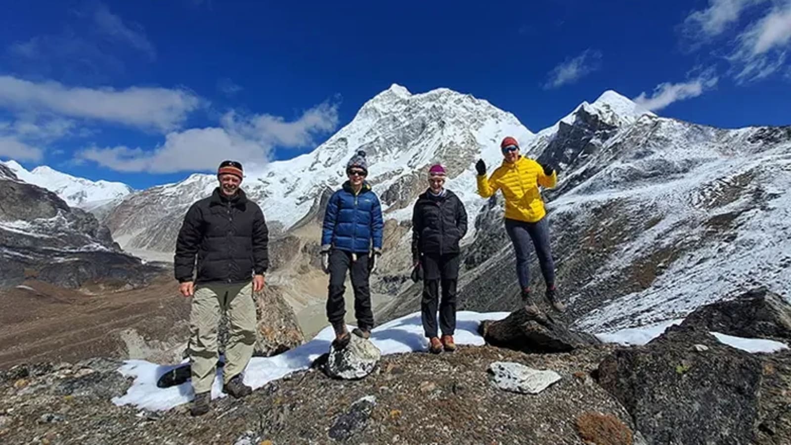 19-Day Makalu Base Camp Trek in Nepal with Barun Valley and Kathmandu