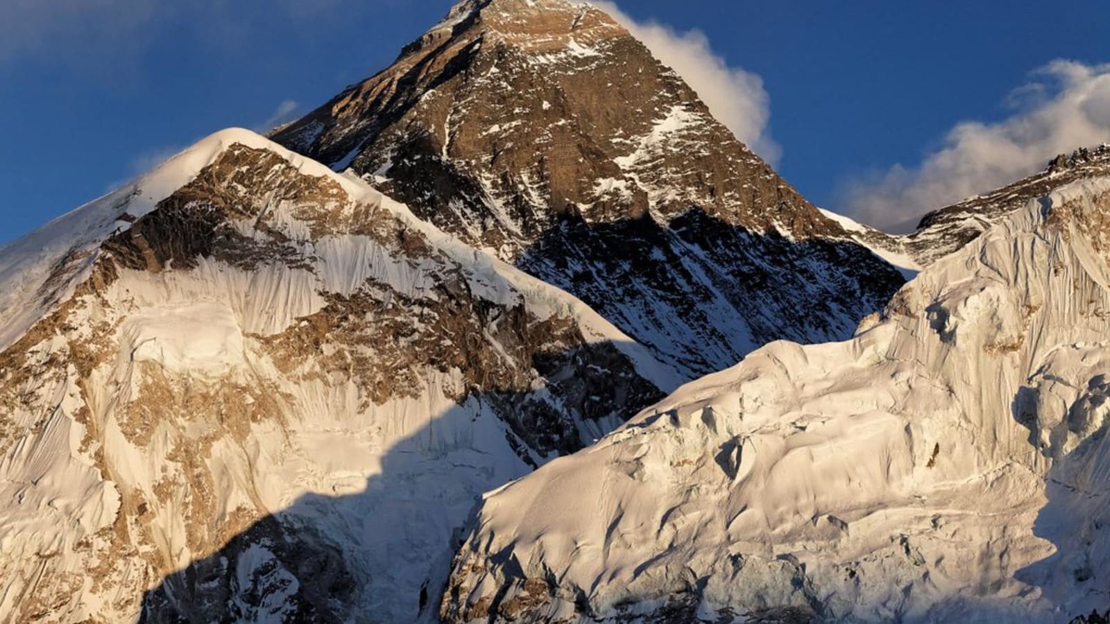 15-Day Everest Base Camp Trek from Kathmandu with Kalapathar
