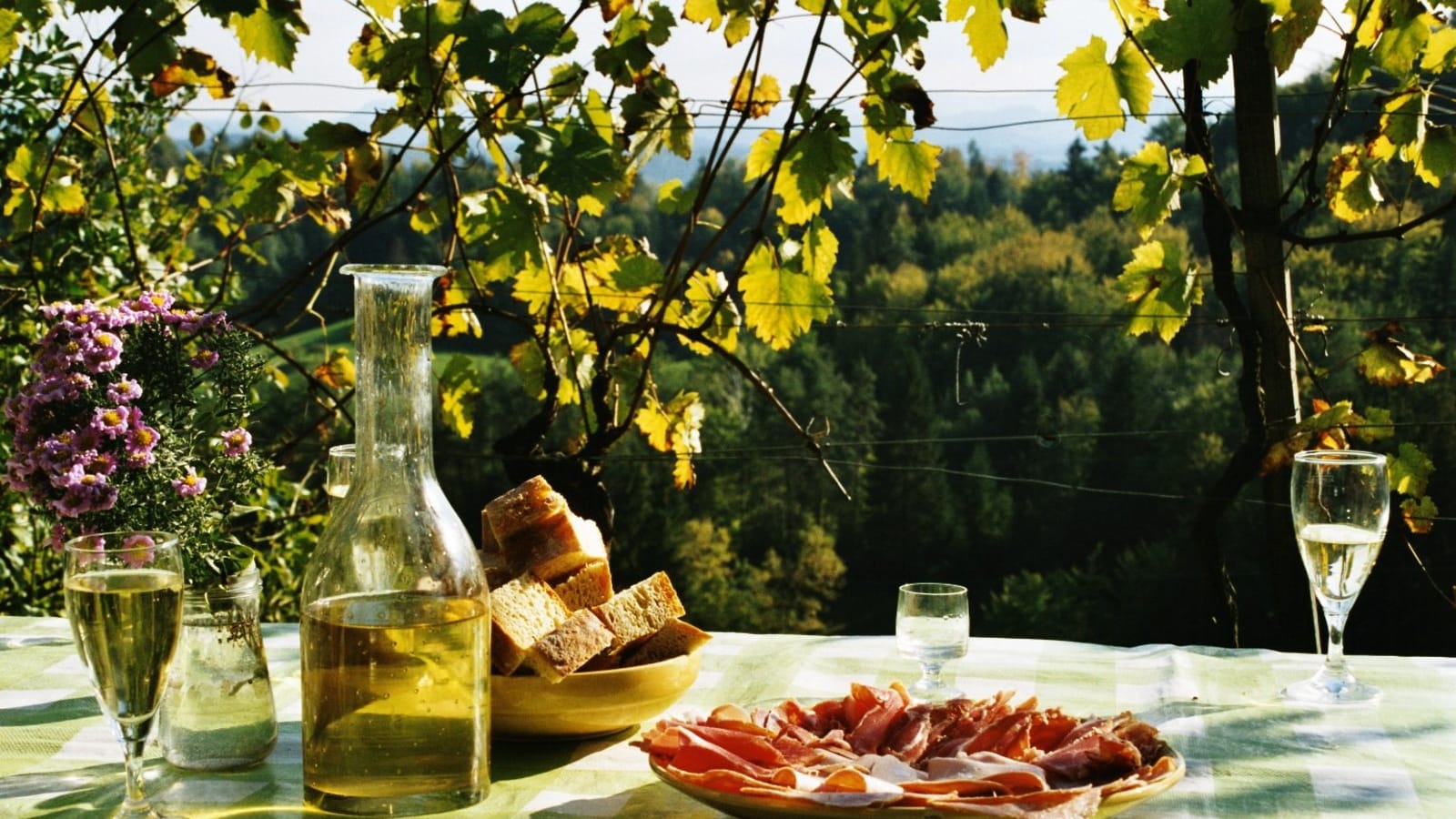 4-Hour Etyek Wine Tour from Budapest with 2 Boutique Wineries