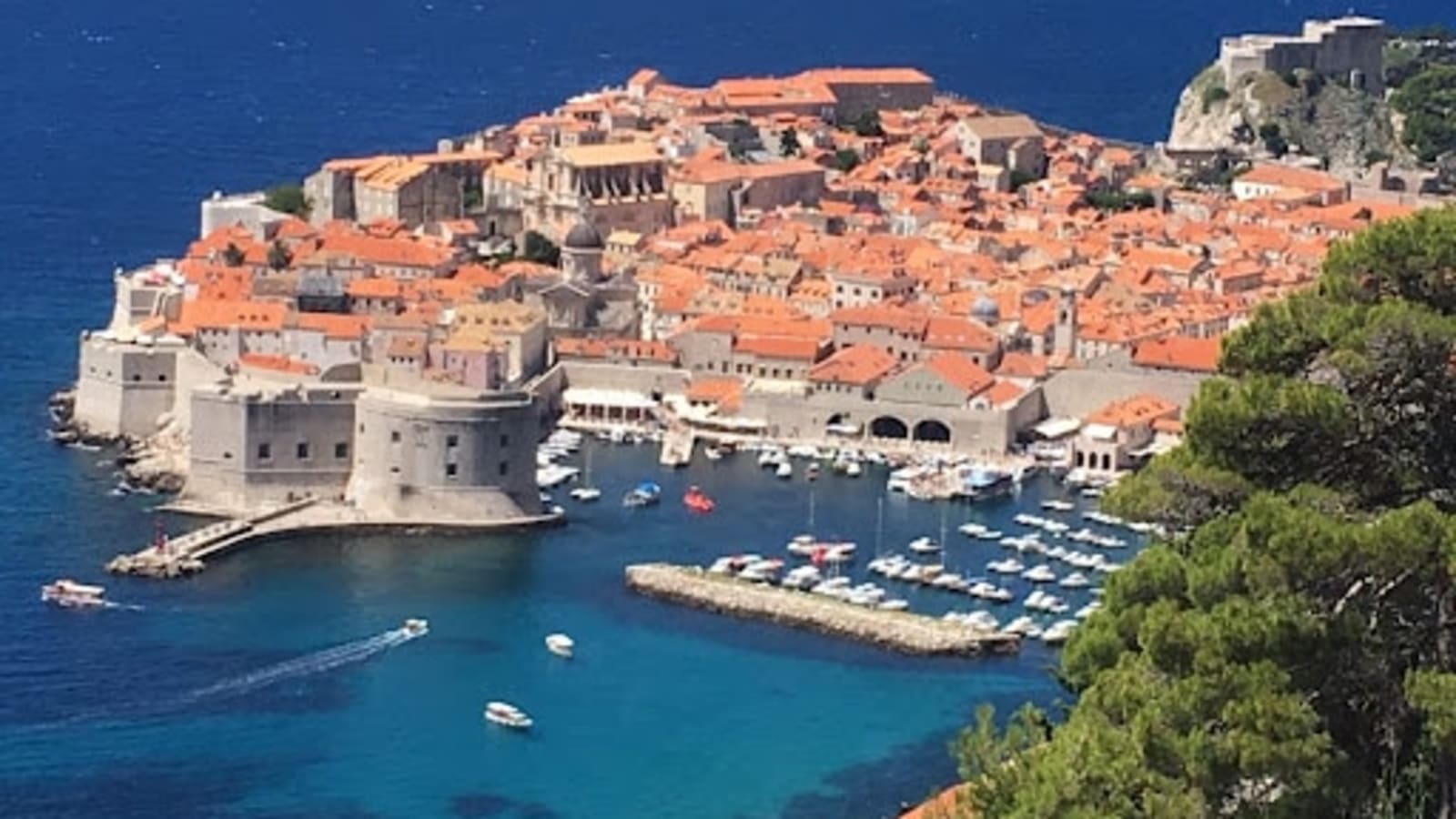9-Hour Coastal Tour from Split to Dubrovnik with a Stop in Ston