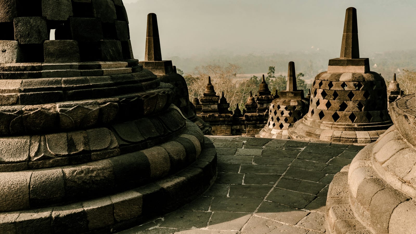 16-Day Java and Bali Temples, Volcanoes and Sanur Coastal Adventure