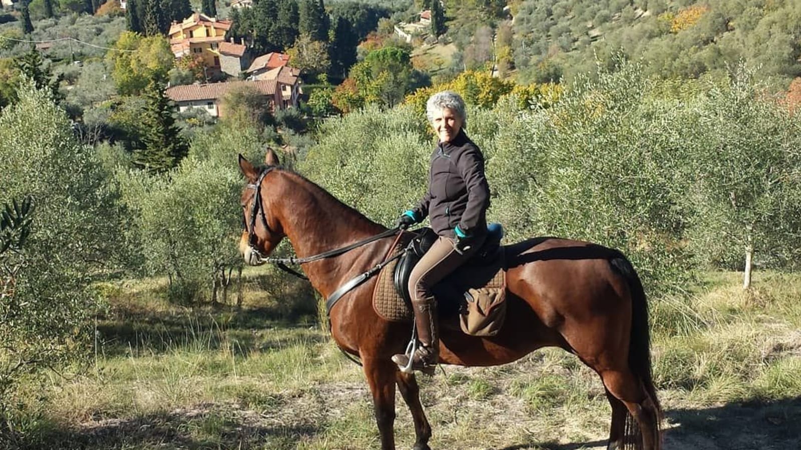 5-Hour Chianti Horseback Riding and Wine Tasting from Florence