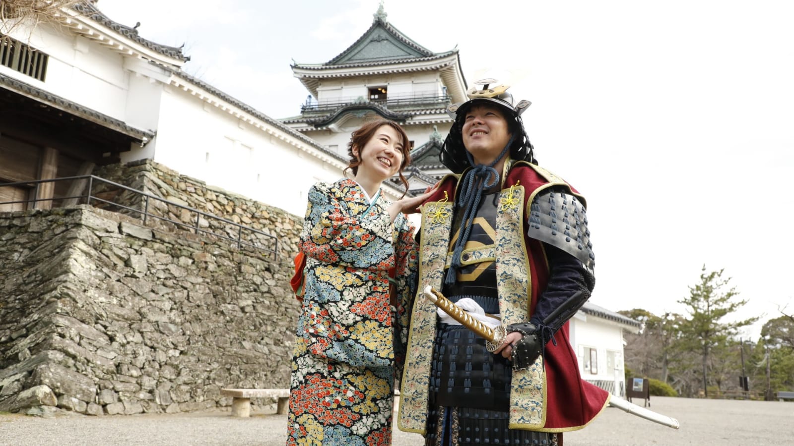 6-Hour Wakayama Castle Feudal Experience with Costume and Lords Meal