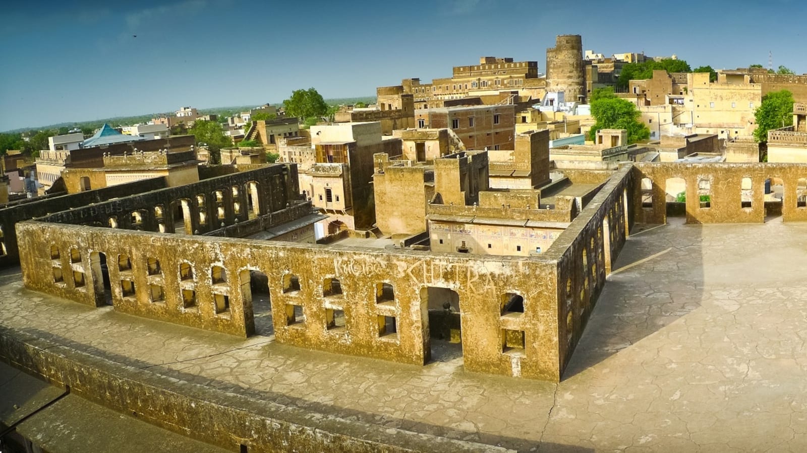 Full-Day Mandawa Heritage Tour from Jaipur with Bikaner Drop