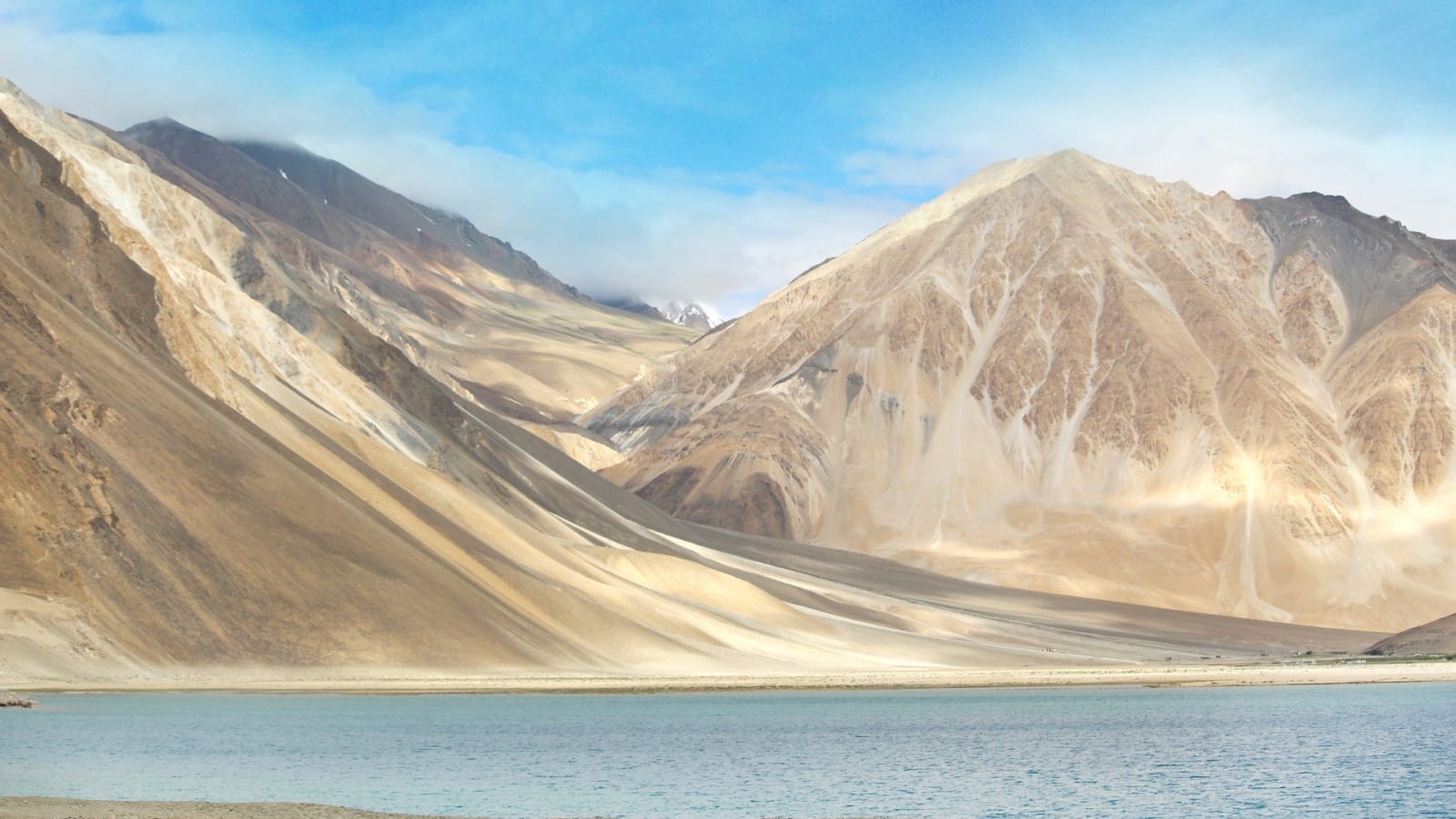 15-Day Motorcycle Expedition in Ladakh with Zanskar and Nubra Valley