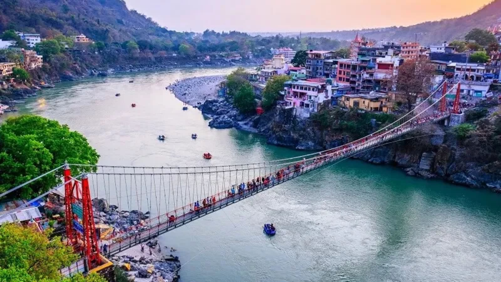 5-Day Uttarakhand Tour from Delhi with Ganga Aarti and Mussoorie