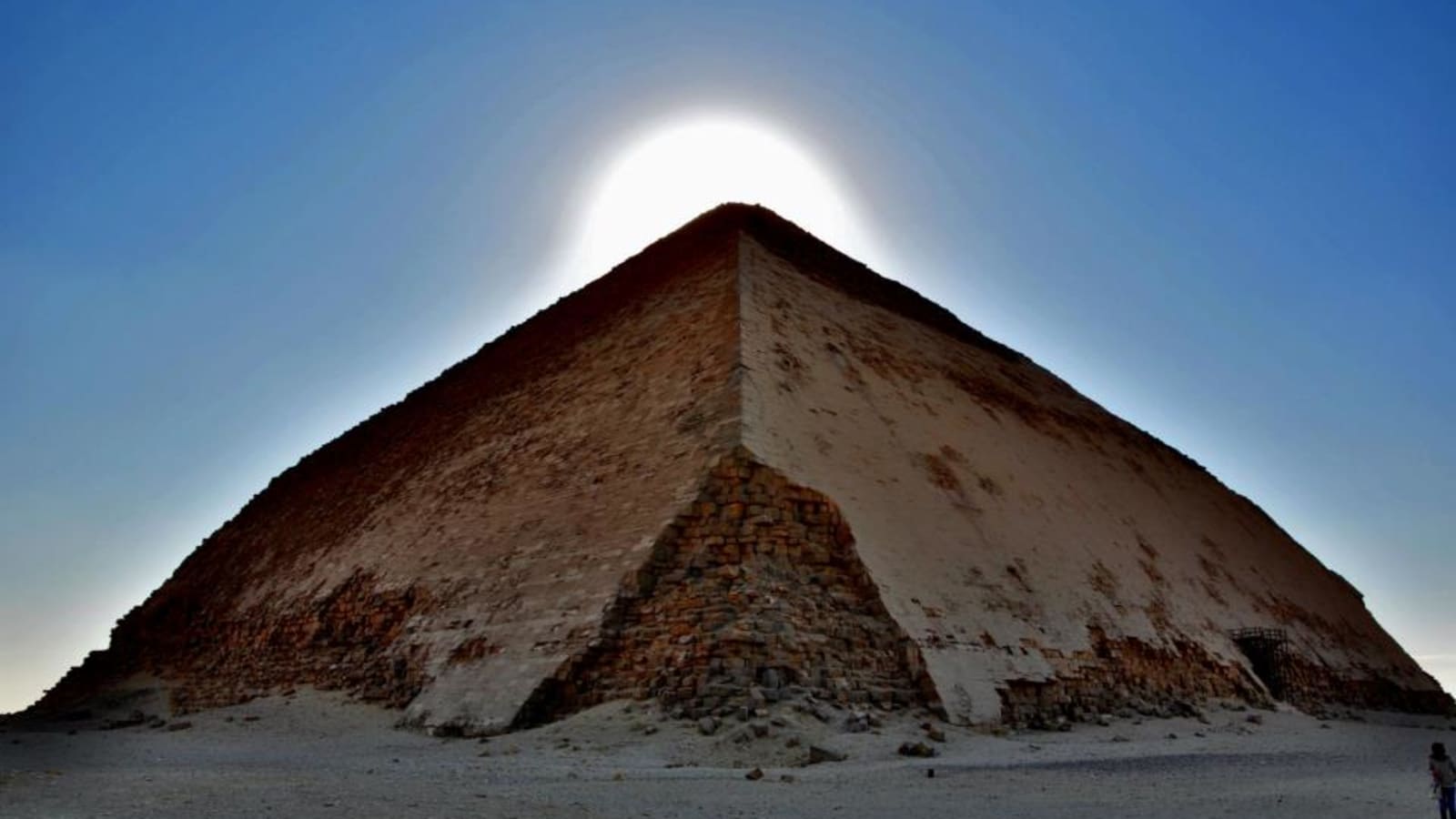 6-Hour Sakkara, Memphis and Dahshur Tour with Ancient Pyramids