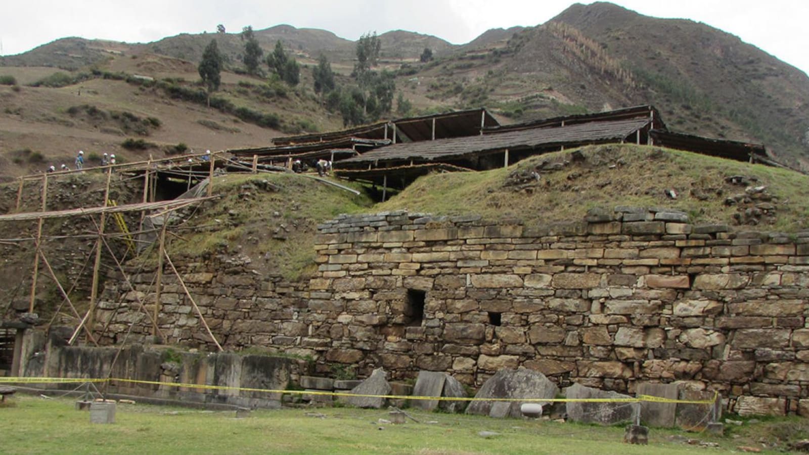 4-Day Pre-Inca Trail Trek to Chavín de Huántar from Huaraz