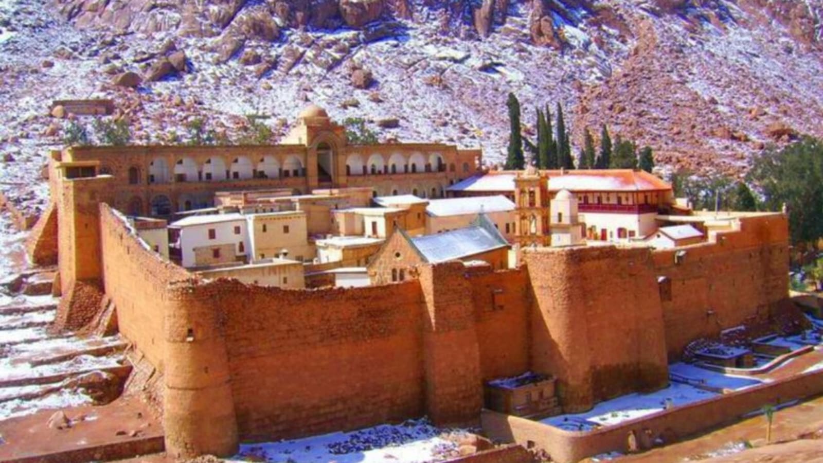 12-Hour Saint Catherine and Dahab Tour from Sharm El Sheikh
