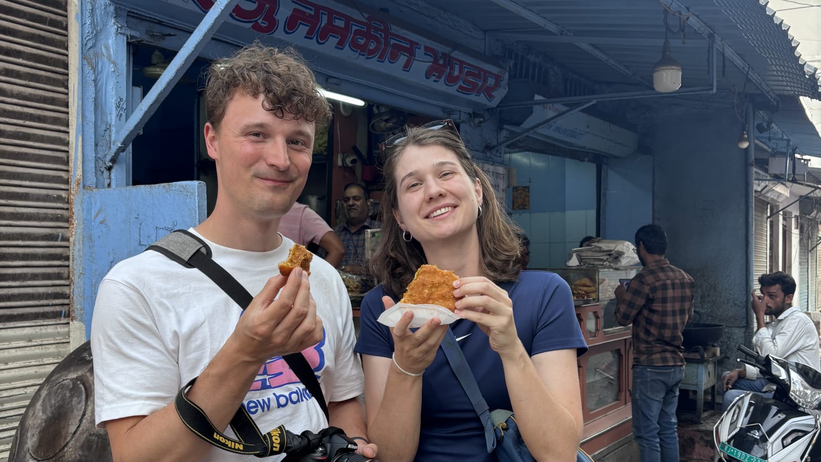 2-Hour Jodhpur Food Walk with Marwari Snacks and Local Guide