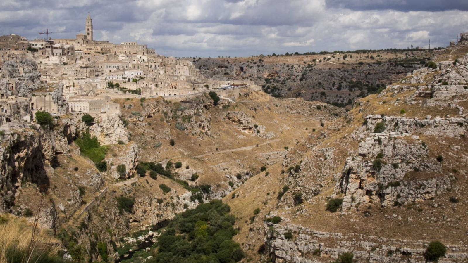 8-Hour Matera and Alberobello Tour with Sassi and Trulli