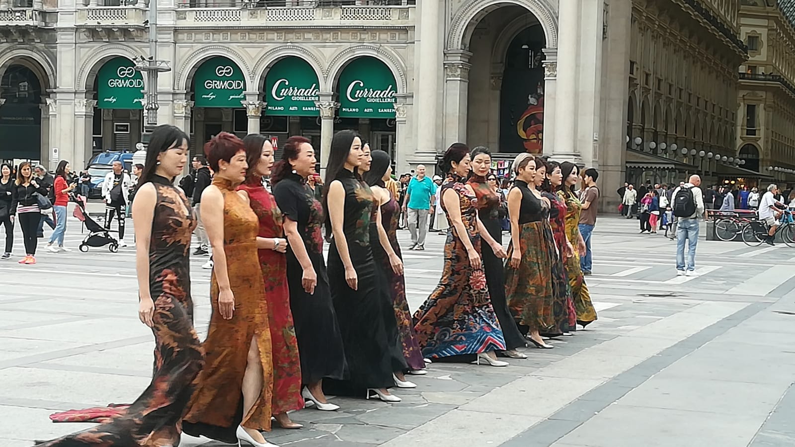 3-Hour Milan Walking Tour through the Fashion District and Design Shops