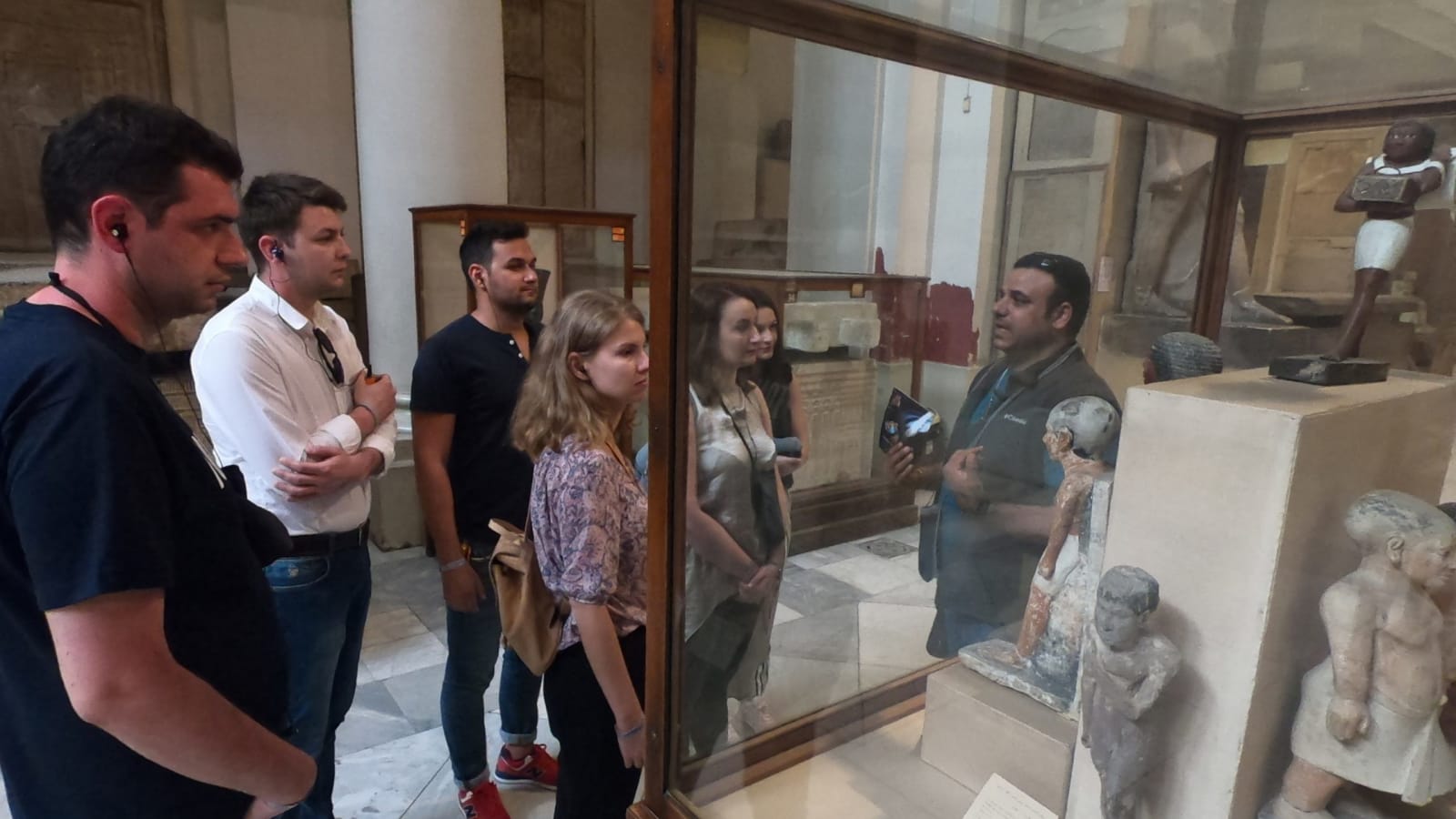 18-Hour Cairo Bus Tour from Hurghada with Giza and Coptic Cairo