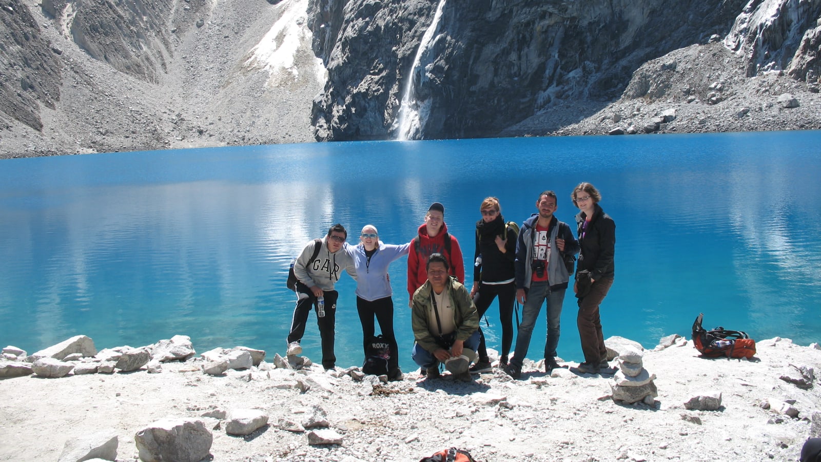 1-Day Lake 69 Hiking Tour from Huaraz in the Cordillera Blanca