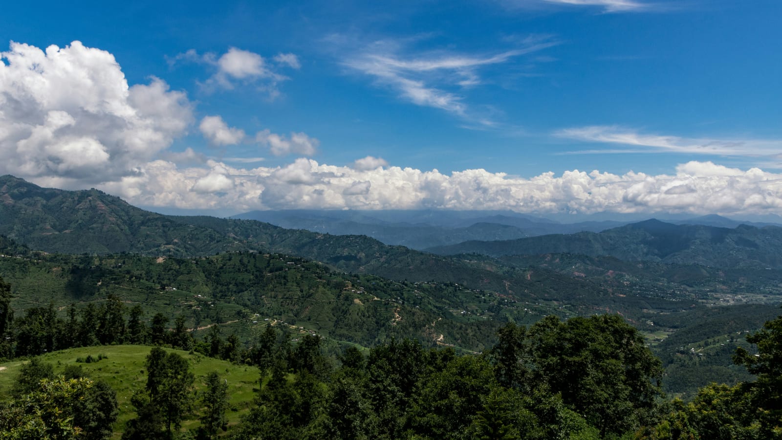 3-Day Chisapani Nagarkot Trek with Himalayan Sunrise Views