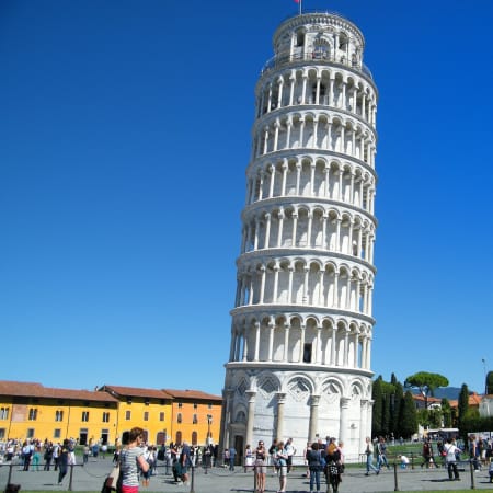 3-Hour Pisa Walking Tour with Gelato, Cecina and Wine