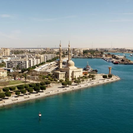10-Hour Private Tanis and Suez Canal Tour from Cairo with Royal Tombs