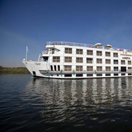 4-Day Nile River Cruise from Aswan to Luxor with Ancient Temples