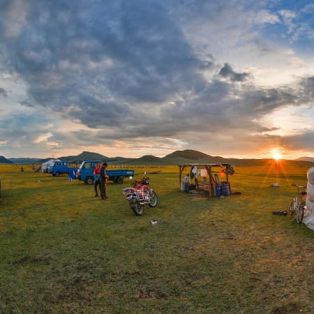9-Day Mongolia Cultural Tour with Khuvsgul Lake and Reindeer Village