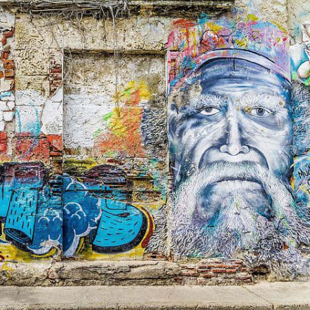 2-Hour Getsemaní Walking Tour with Street Art and Culture