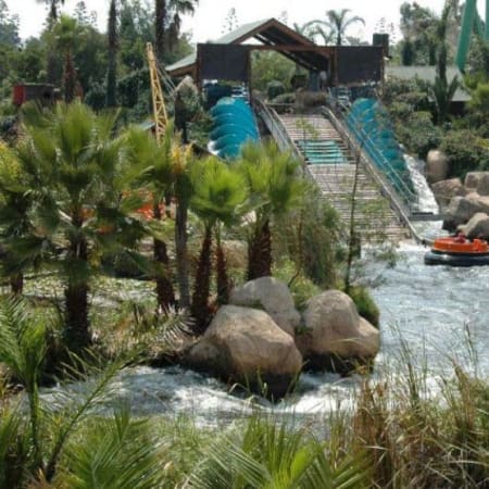 8-Hour Gold Reef City Theme Park Tour with Gold Mine Experience