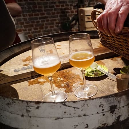 3-Hour Walking Tour of Brussels with Street Art and Belgian Delicacies