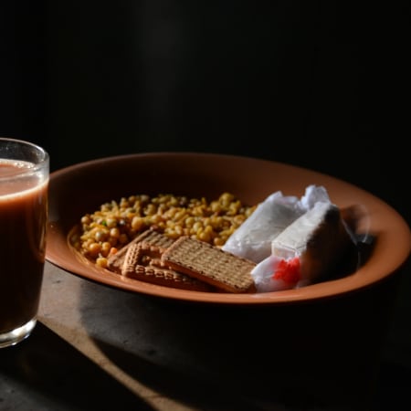 4-Hour Cooking and Dining Experience in Wayanad with a Local Family
