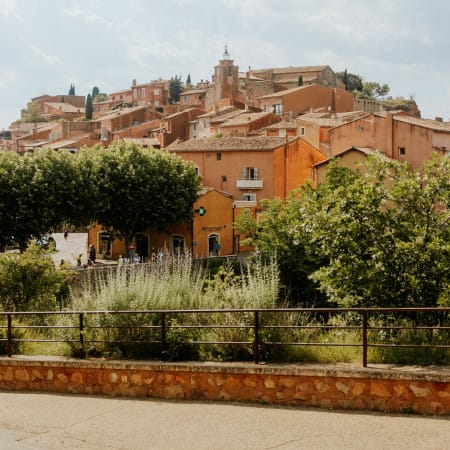 7-Hour Private Luberon Tour with Gordes Roussillon and Sénanque